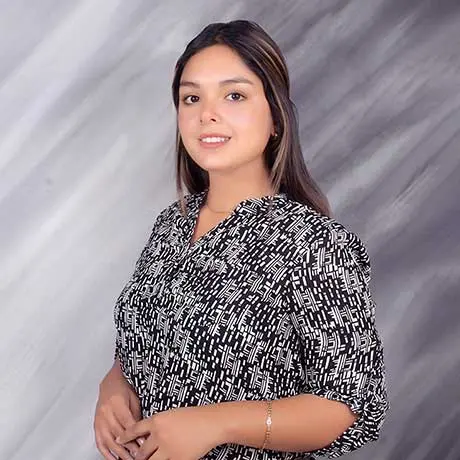 Aixa Roman Back Office Analyst photo